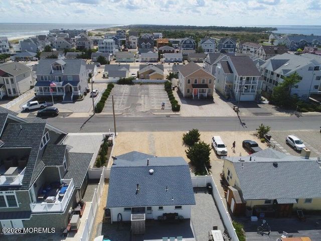 22 21st Avenue, South Seaside Park, NJ 08752