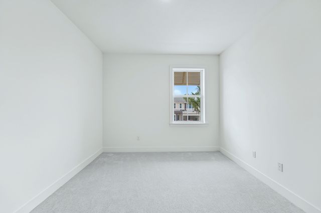 146 Parkside Way 12, Royal Palm Beach, FL 33414