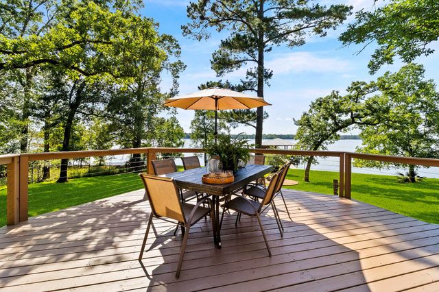20312 St Andrews Circle, Huntsville, TX 77320