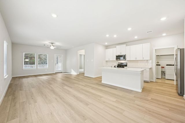 5721 Adamite Way, Houston, TX 77048