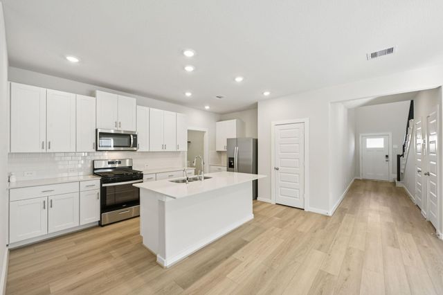 5721 Adamite Way, Houston, TX 77048