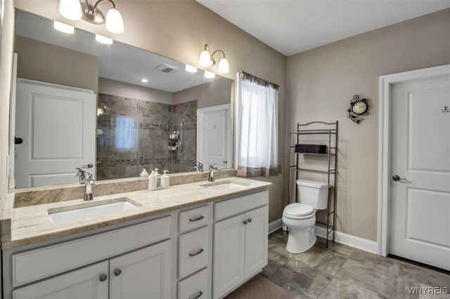 474 North Rockingham Way, Amherst, NY 14228