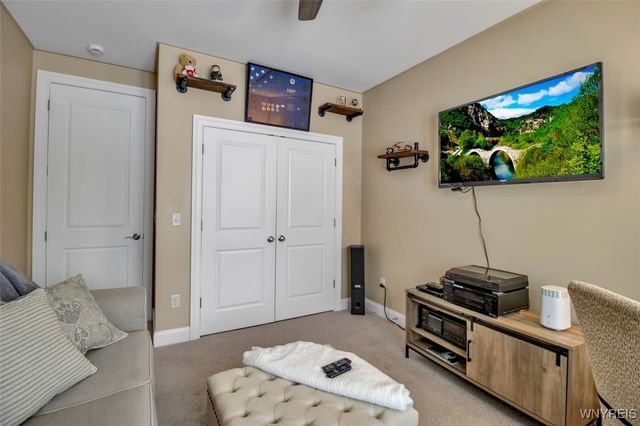 474 North Rockingham Way, Amherst, NY 14228