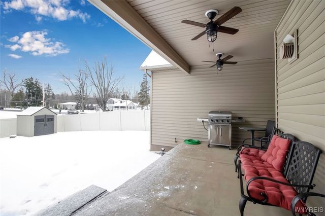 474 North Rockingham Way, Amherst, NY 14228