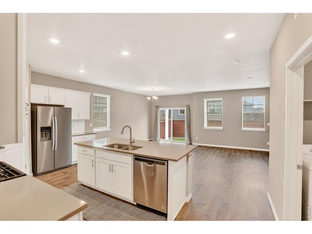 1944 Thundercloud Dr, Windsor, CO 80550