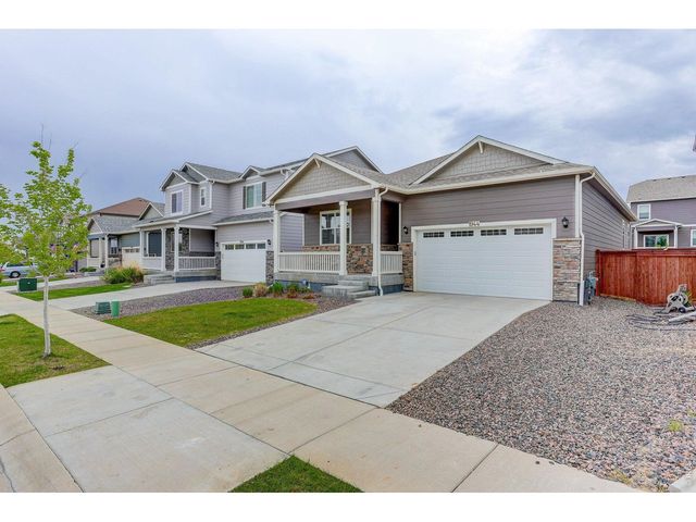 1944 Thundercloud Dr, Windsor, CO 80550