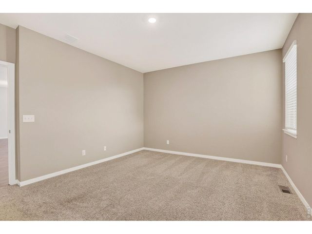 1944 Thundercloud Dr, Windsor, CO 80550