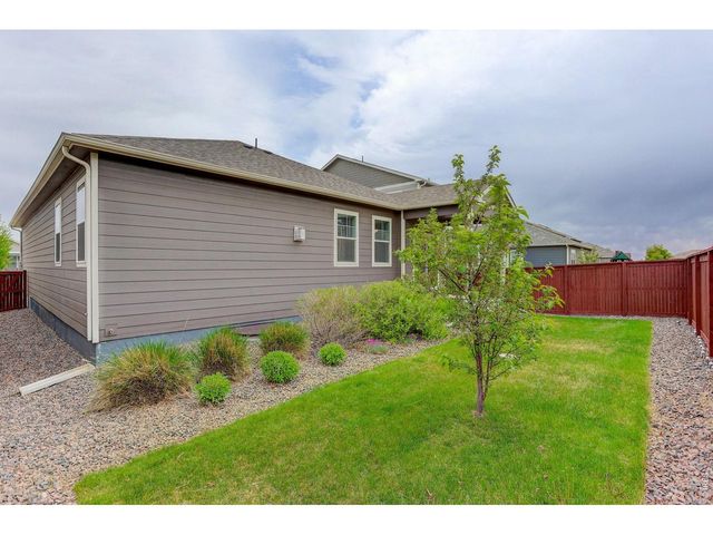 1944 Thundercloud Dr, Windsor, CO 80550