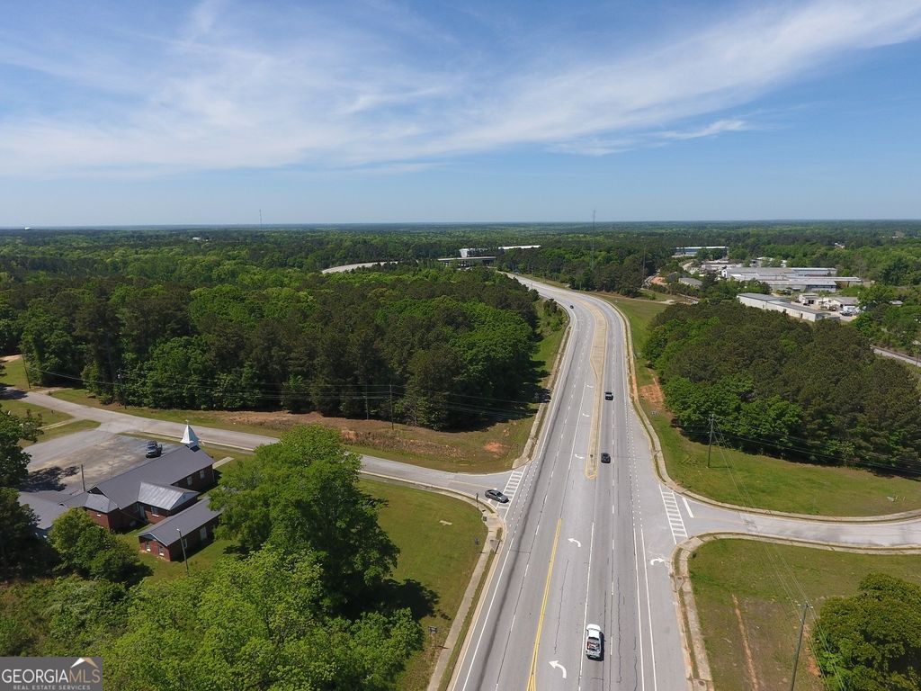 381 College Avenue, Elberton, GA 30635 — photo 5