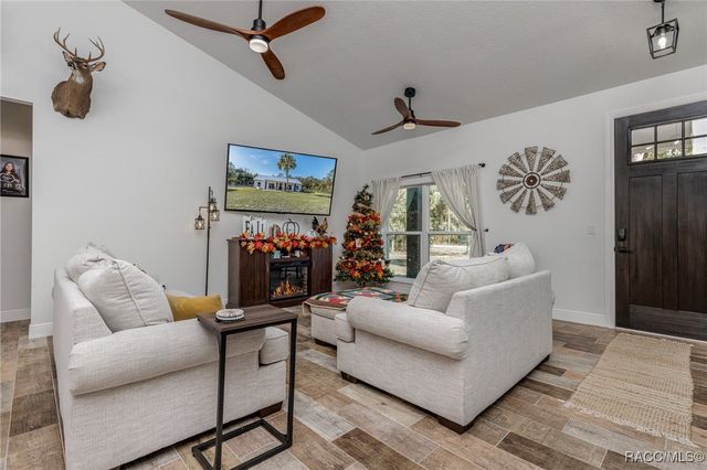 9206 N Cereus Way, Crystal River, FL 34428