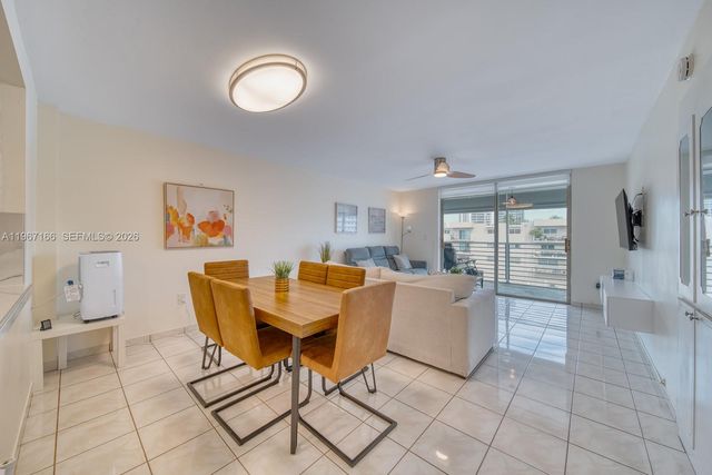 3849 NE 169th St 412, North Miami Beach, FL 33160