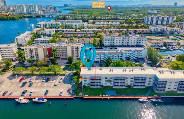 3849 NE 169th St 412, North Miami Beach, FL 33160