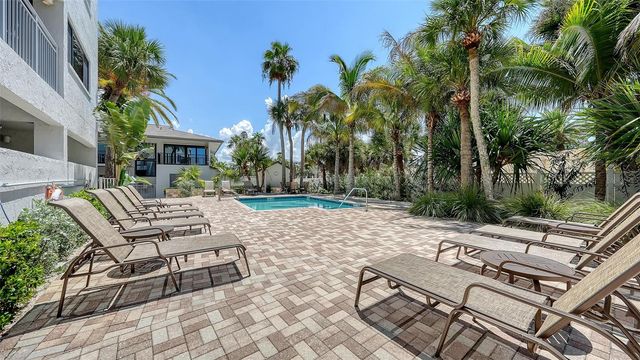 1001 POINT OF ROCKS ROAD 310, Sarasota, FL 34242