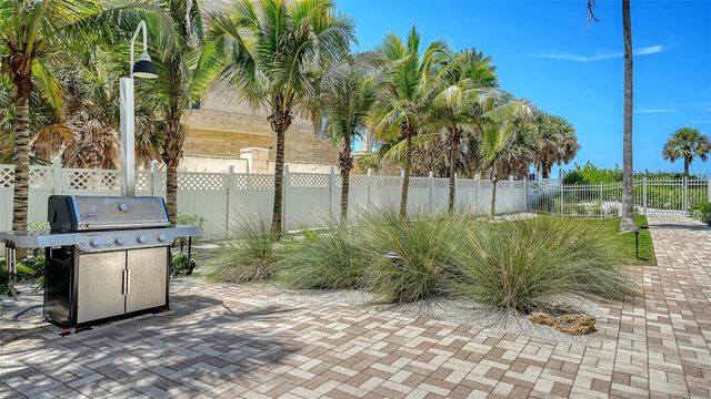 1001 POINT OF ROCKS ROAD 310, Sarasota, FL 34242