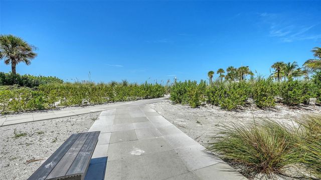 1001 POINT OF ROCKS ROAD 310, Sarasota, FL 34242