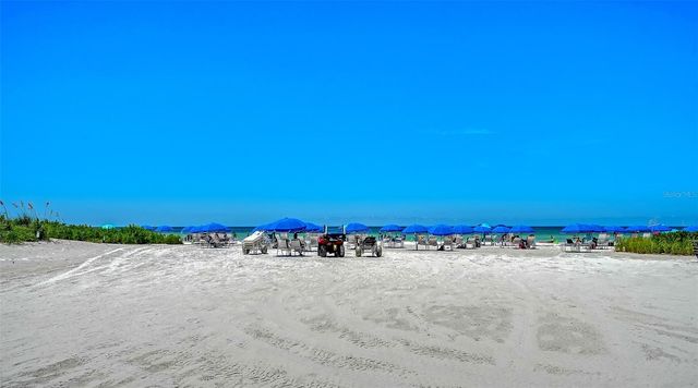 1001 POINT OF ROCKS ROAD 310, Sarasota, FL 34242