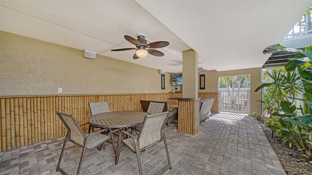 1001 POINT OF ROCKS ROAD 310, Sarasota, FL 34242