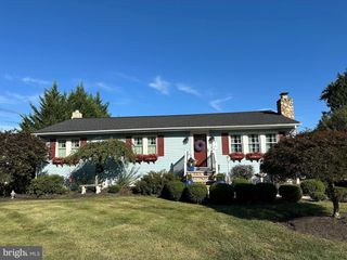 66 RUTGERS AVE, Hamilton, NJ 08619
