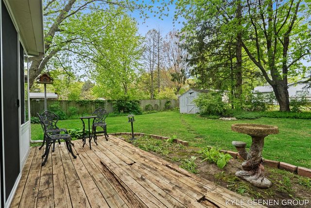 1675 State Street, Holland, MI 49424