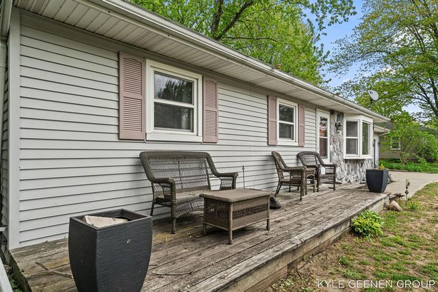 1675 State Street, Holland, MI 49424