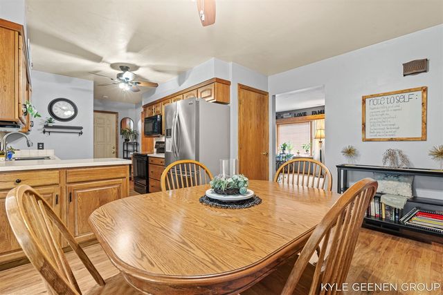 1675 State Street, Holland, MI 49424