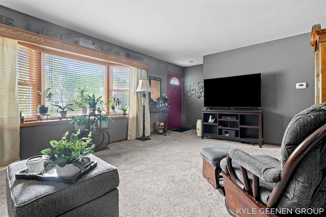1675 State Street, Holland, MI 49424