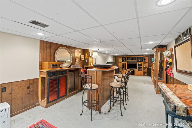1675 State Street, Holland, MI 49424