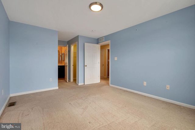 1092 WORTH LN, Claymont, DE 19703