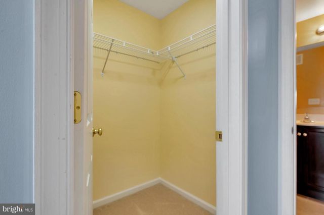 1092 WORTH LN, Claymont, DE 19703