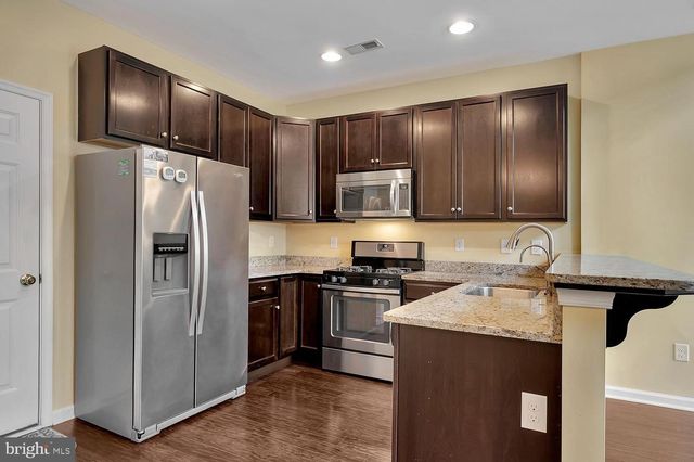 1092 WORTH LN, Claymont, DE 19703