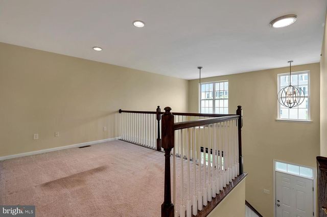 1092 WORTH LN, Claymont, DE 19703