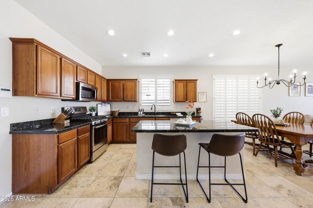 17856 W Summerhaven Drive, Goodyear, AZ 85338
