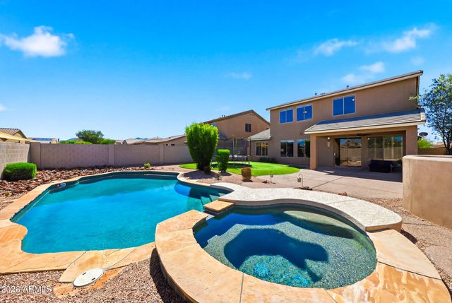 17856 W Summerhaven Drive, Goodyear, AZ 85338
