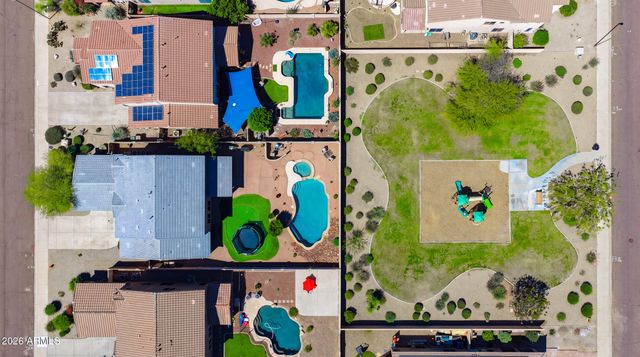 17856 W Summerhaven Drive, Goodyear, AZ 85338