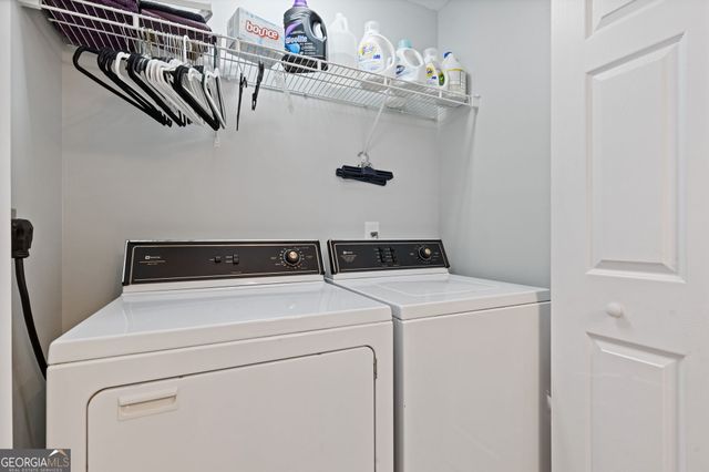 6720 Honeysuckle Lane, Gainesville, GA 30506