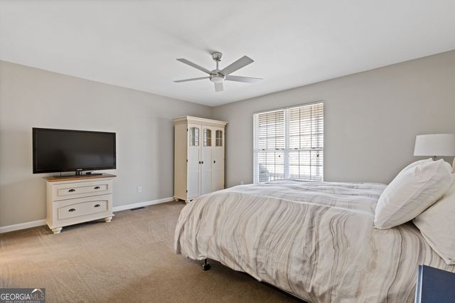 6720 Honeysuckle Lane, Gainesville, GA 30506