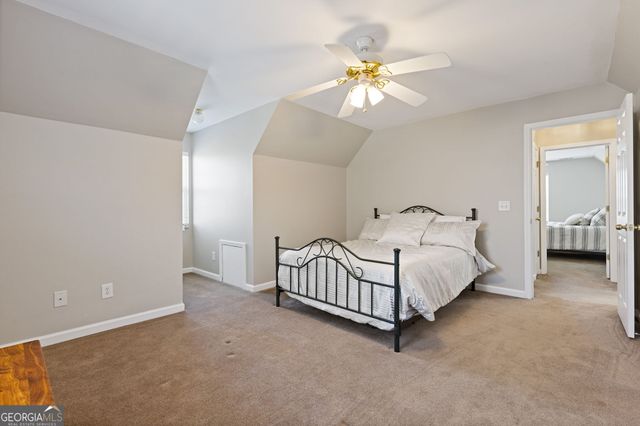 6720 Honeysuckle Lane, Gainesville, GA 30506