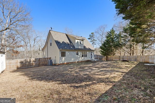 6720 Honeysuckle Lane, Gainesville, GA 30506