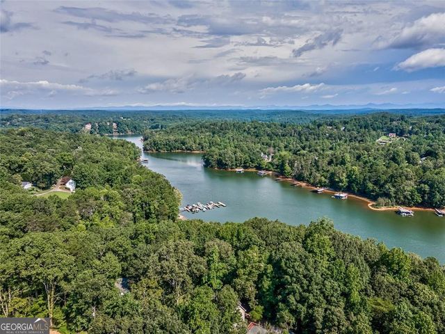 6720 Honeysuckle Lane, Gainesville, GA 30506