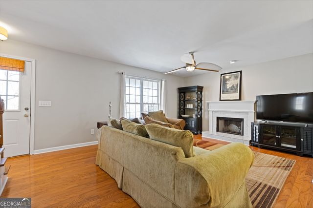 6720 Honeysuckle Lane, Gainesville, GA 30506