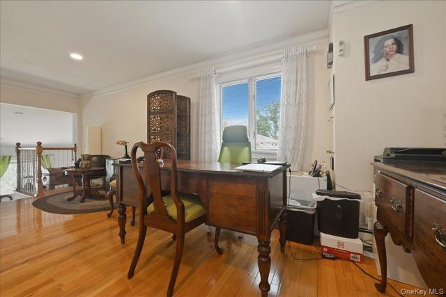 844 Park Lane, North Woodmere, NY 11581