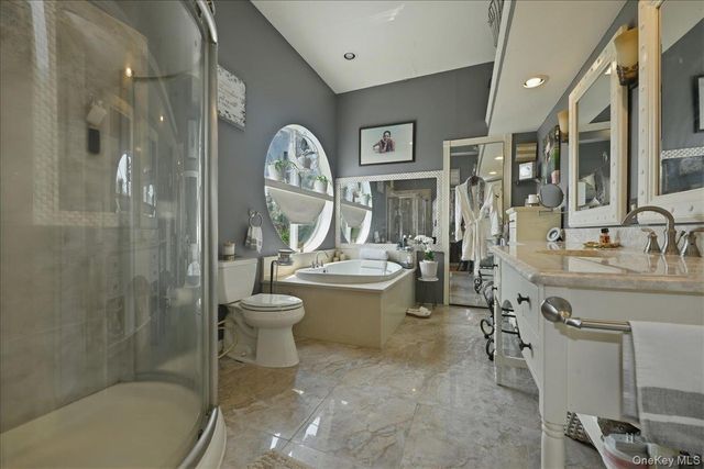 844 Park Lane, North Woodmere, NY 11581