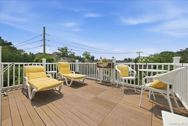 844 Park Lane, North Woodmere, NY 11581