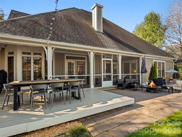 47 Ledgestone Drive, Fairview, NC 28730