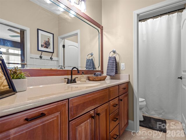 47 Ledgestone Drive, Fairview, NC 28730