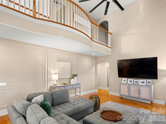 47 Ledgestone Drive, Fairview, NC 28730