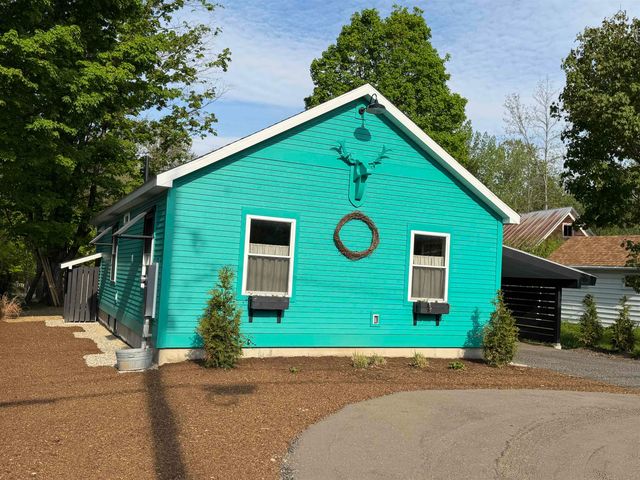 22 Marble Street, Brandon, VT 05733