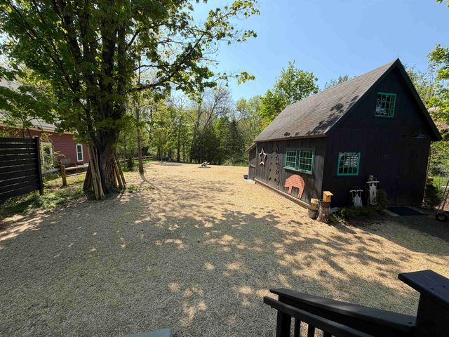22 Marble Street, Brandon, VT 05733