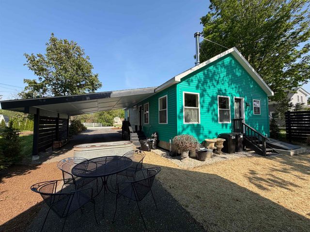 22 Marble Street, Brandon, VT 05733