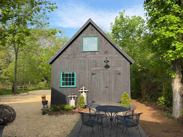 22 Marble Street, Brandon, VT 05733
